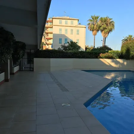 Apartment Espace 2000 *