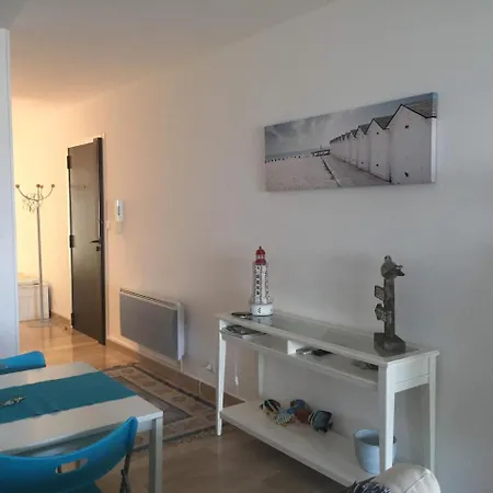 Espace 2000 Appartement *